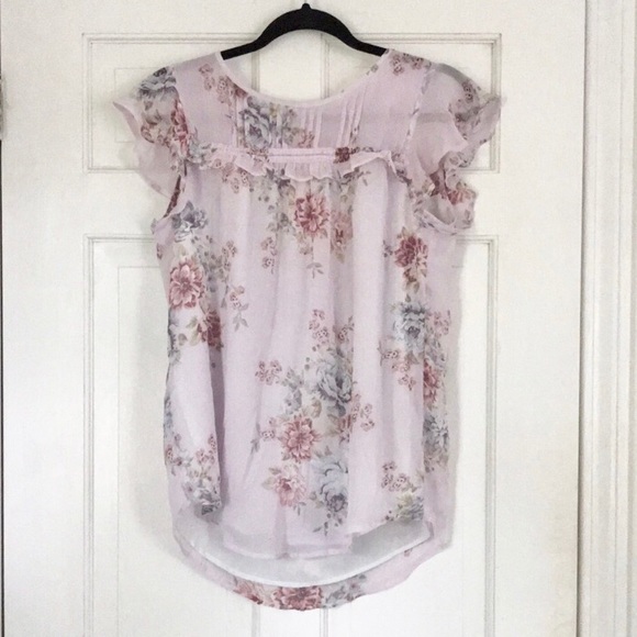 LOFT Tops - Loft Light Pink Floral Top w/ Ruffle Detail